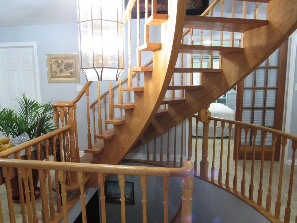 Luxury Suites At Military Trail Toronto Esterno foto